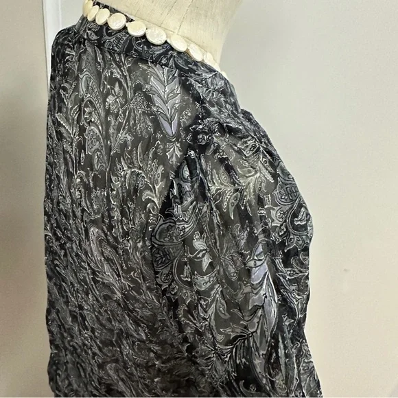 Zara Black and Gray Paisley Blouse - Picture 10 of 11